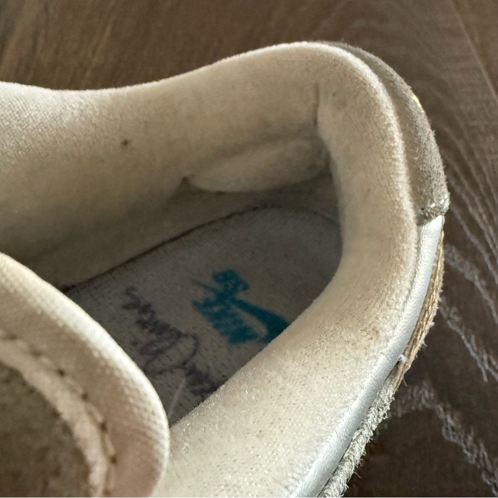 Nike SB Dunk Low SB Men’s Size 7.5 Sean Cliver Holidays Special Gray Gold Vtg - Picture 15 of 16